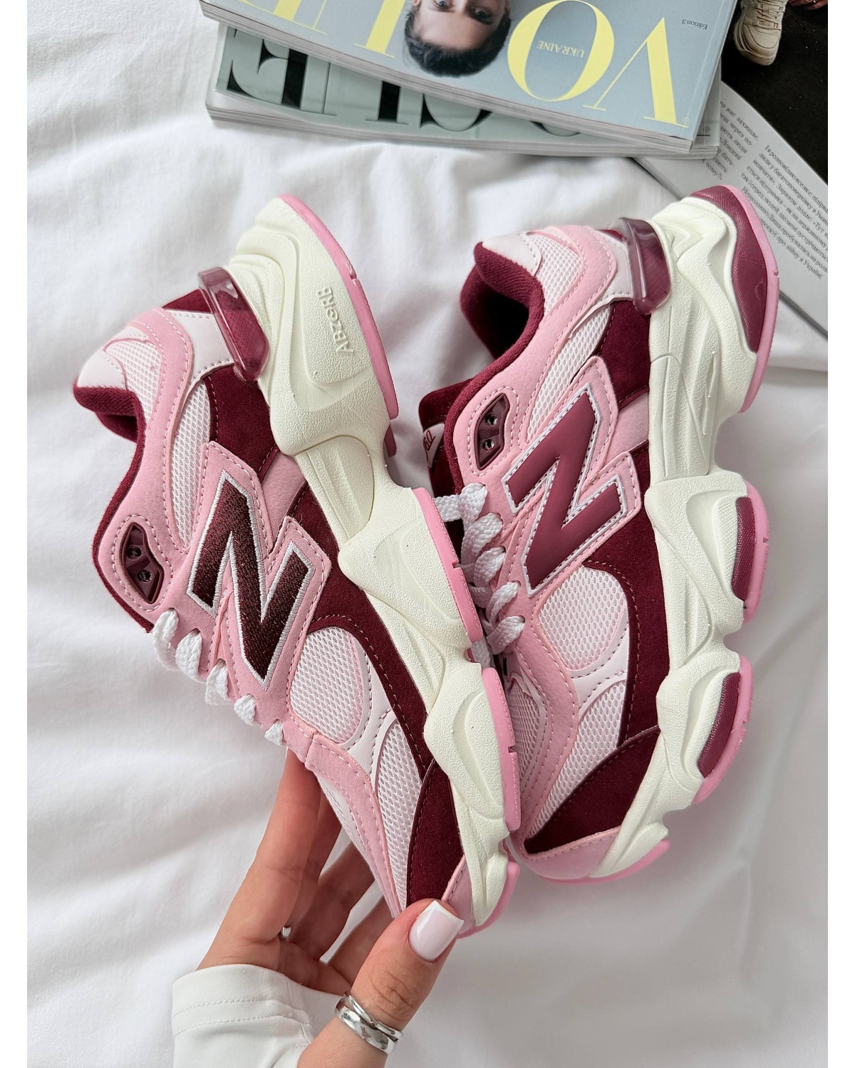 New Balance 9060
