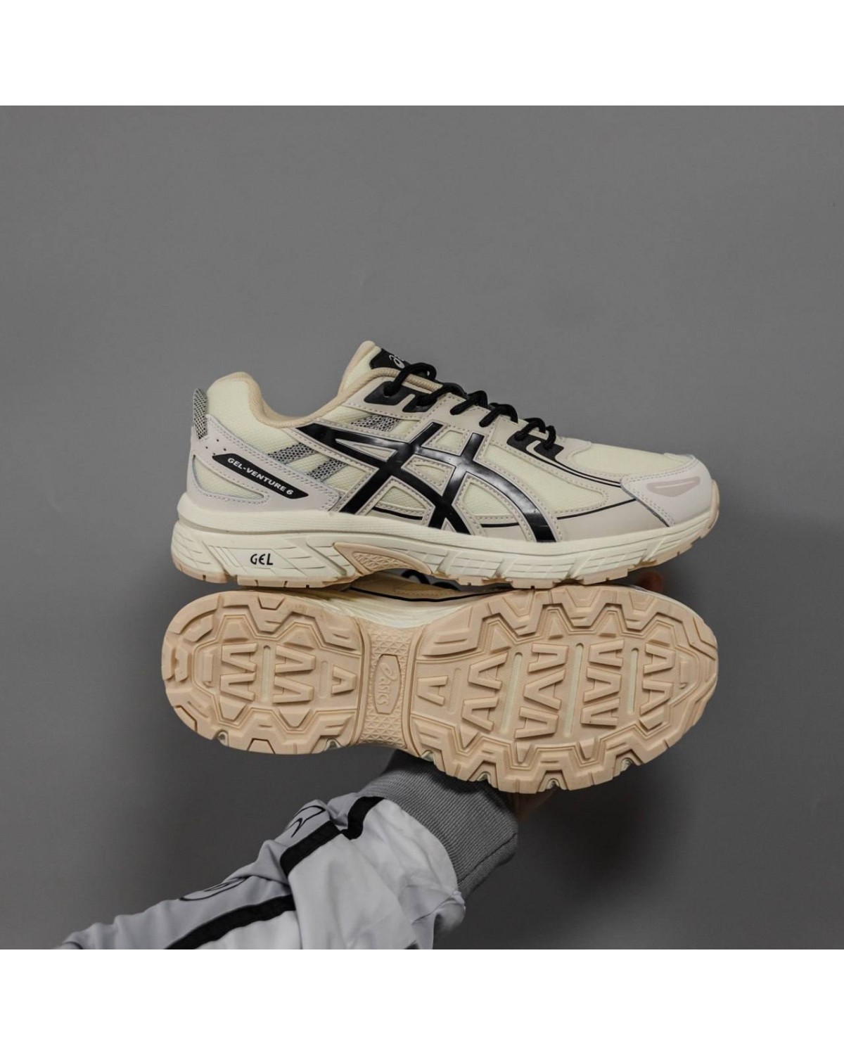 Asics GEL-Venture