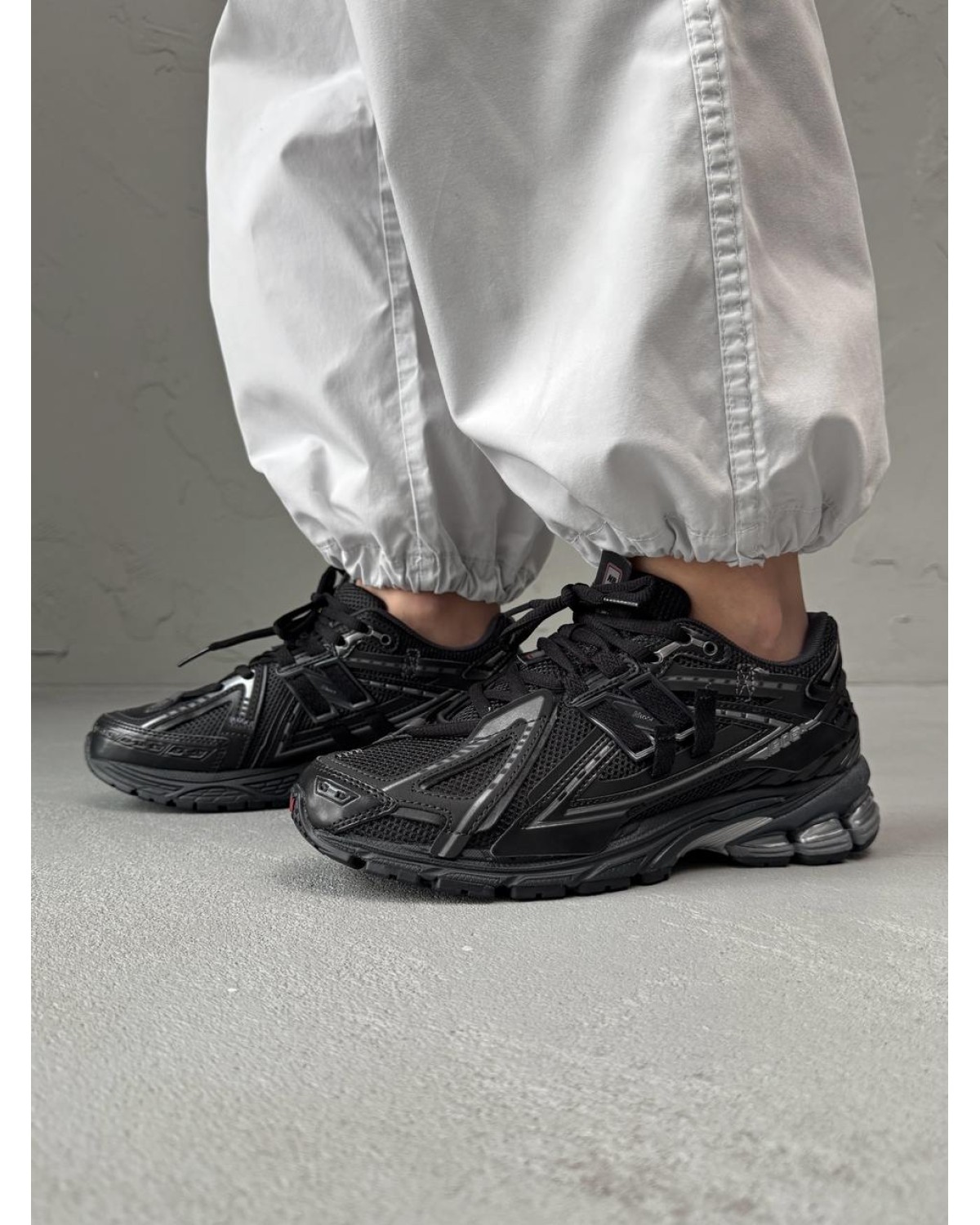 New Balance 1906A Black/Silver