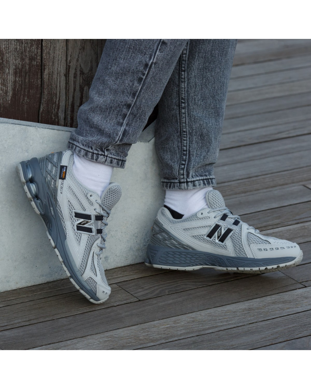 New Balance 1906R Grey Black Cordura