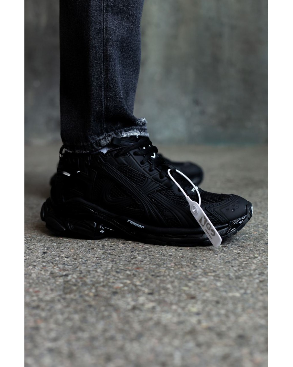 Balenciaga Runner Black Matt