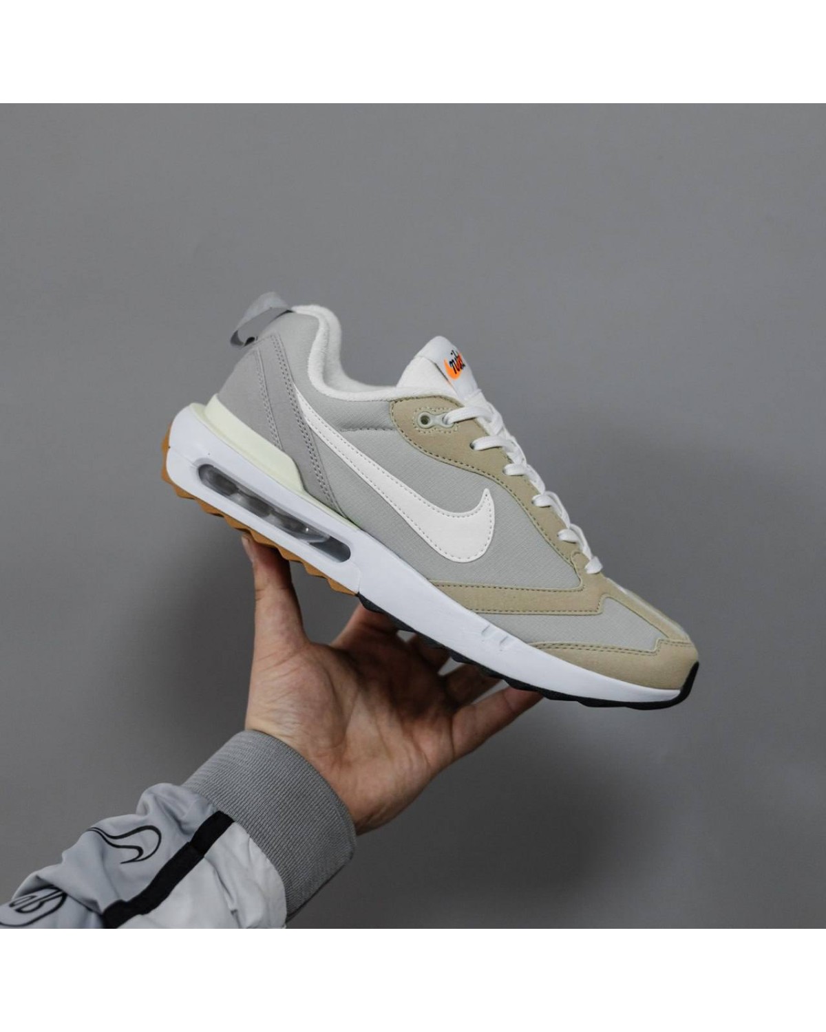 Nike Air Max Dawn