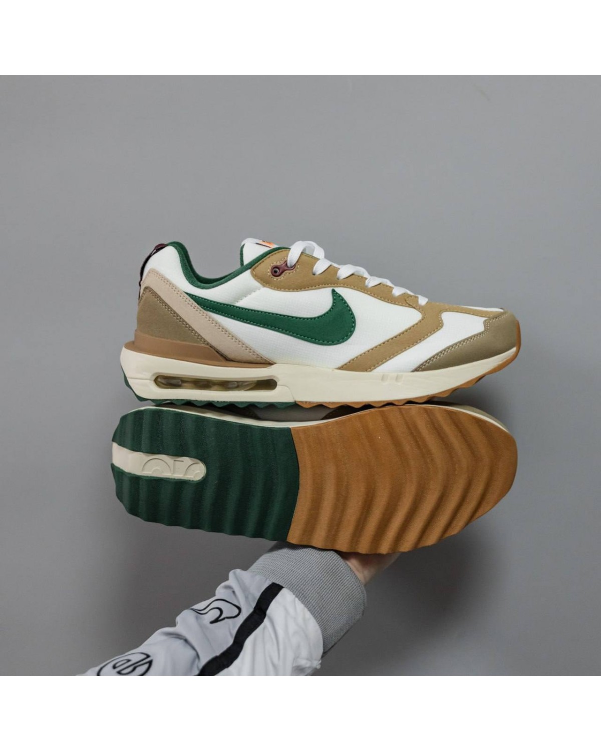 Nike Air Max Dawn