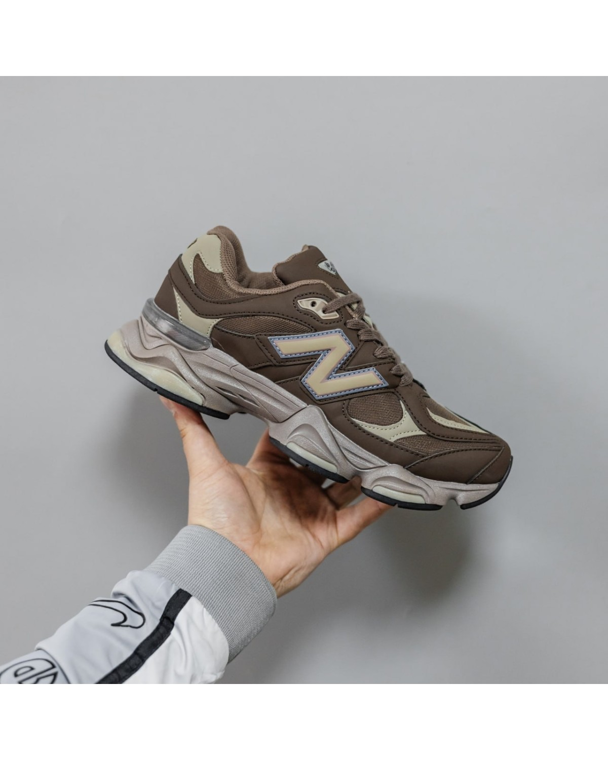 New Balance 9060