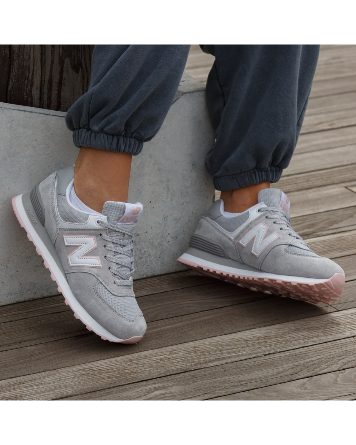 New Balance 574 Grey White Rose New Balance 574 Grey White Rose
