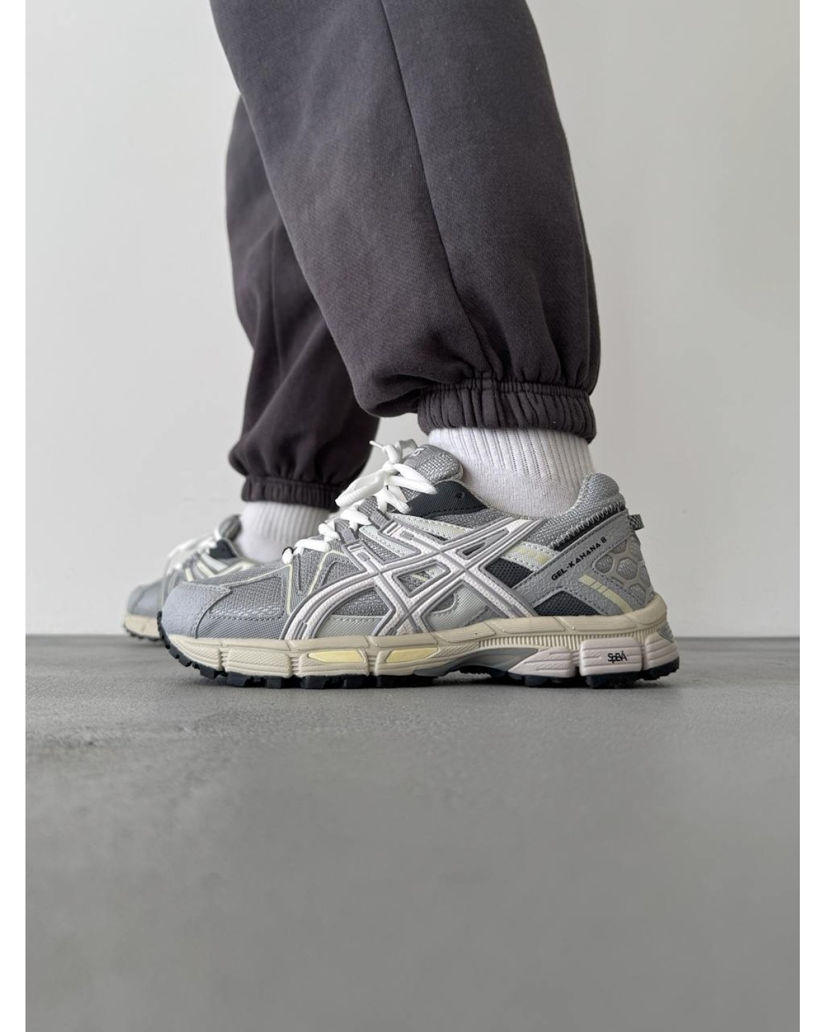 Asics Gel-Kahana 8 Sweet Grey
