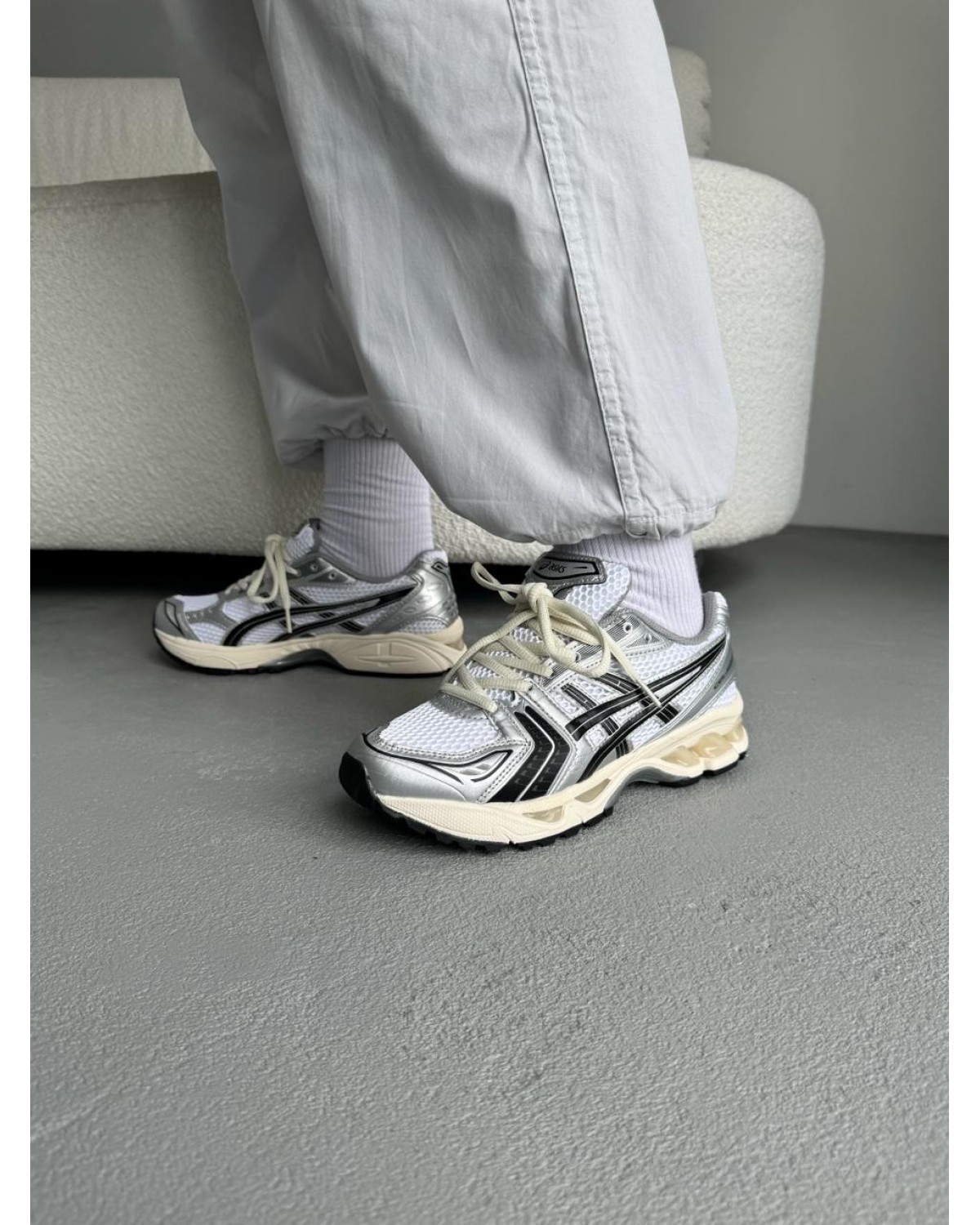 Asics Gel-Kayano 14 White/Silver/Black