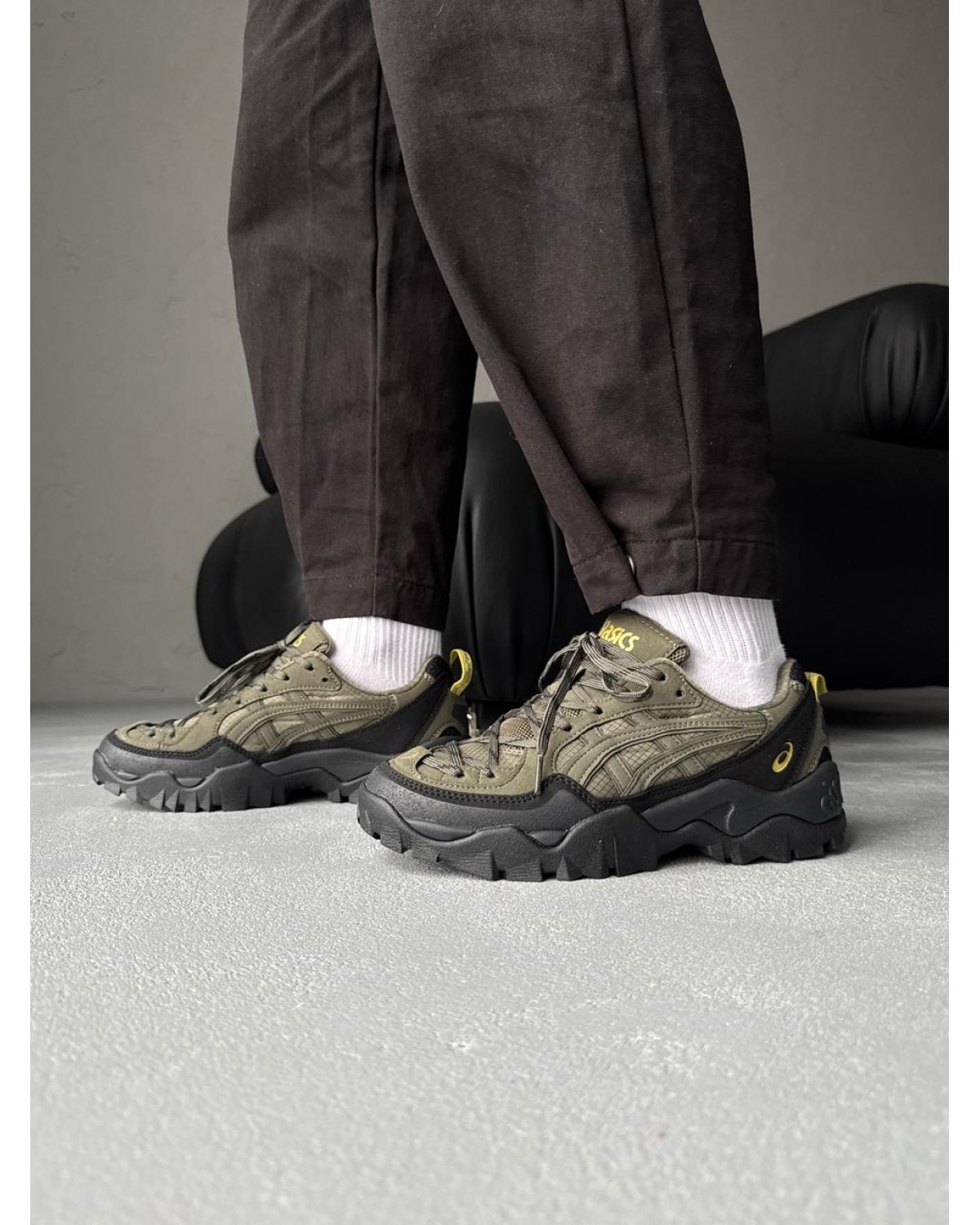Asics Gel-Pickax Black/Khaki