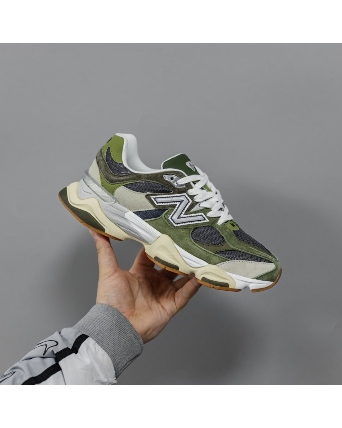 New Balance 9060