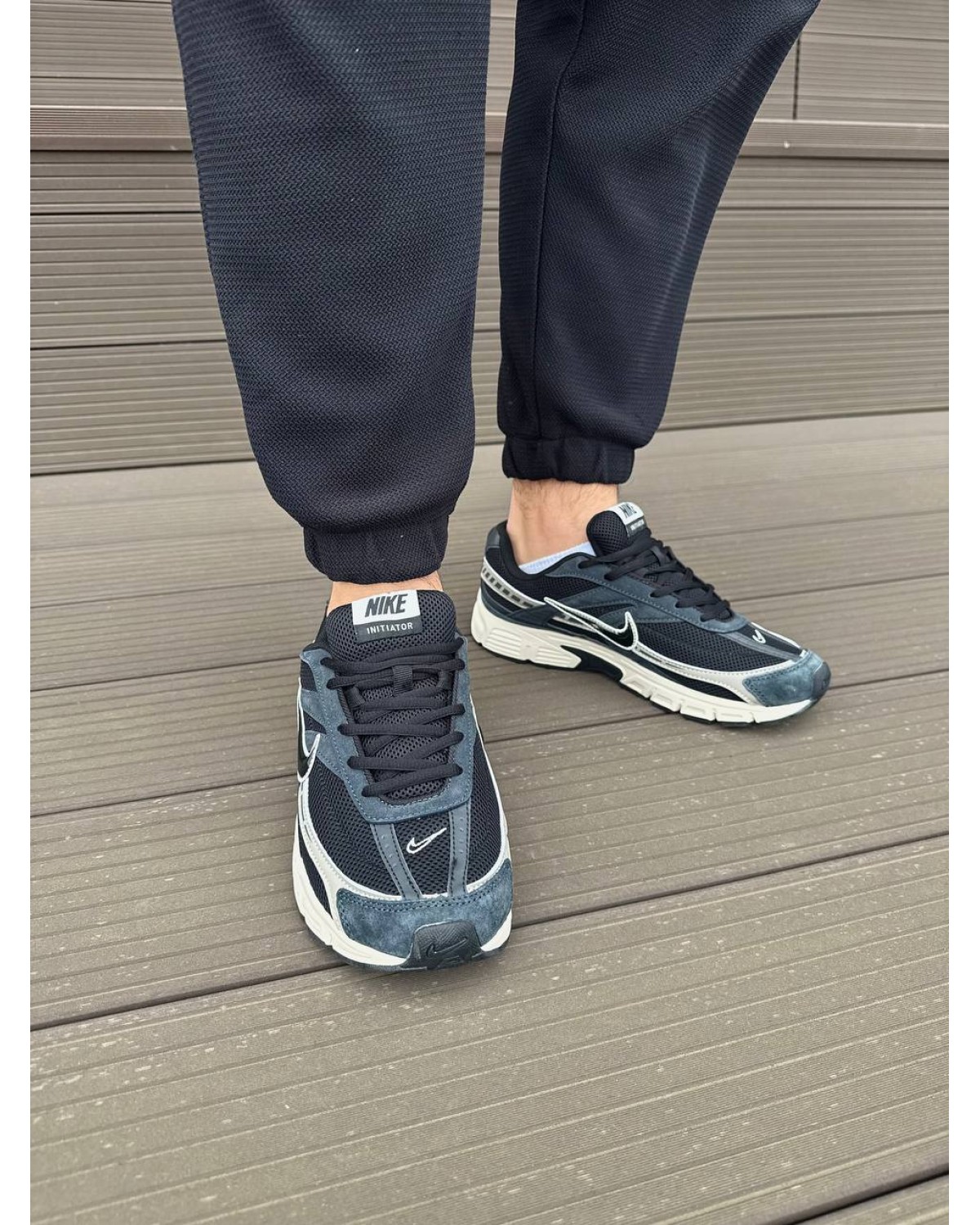 Nike Initiator Black White Nike Initiator Black White