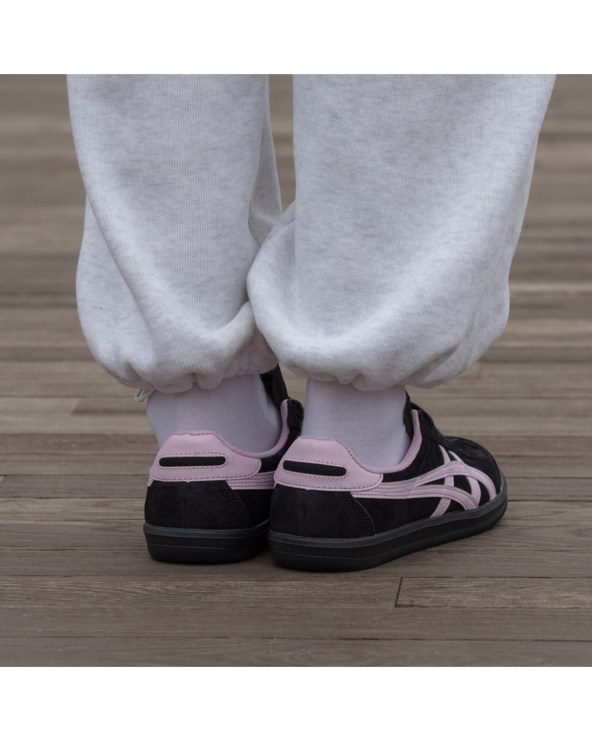 Asics Onitsuka Tiger Black Pink Asics Onitsuka Tiger Black Pink