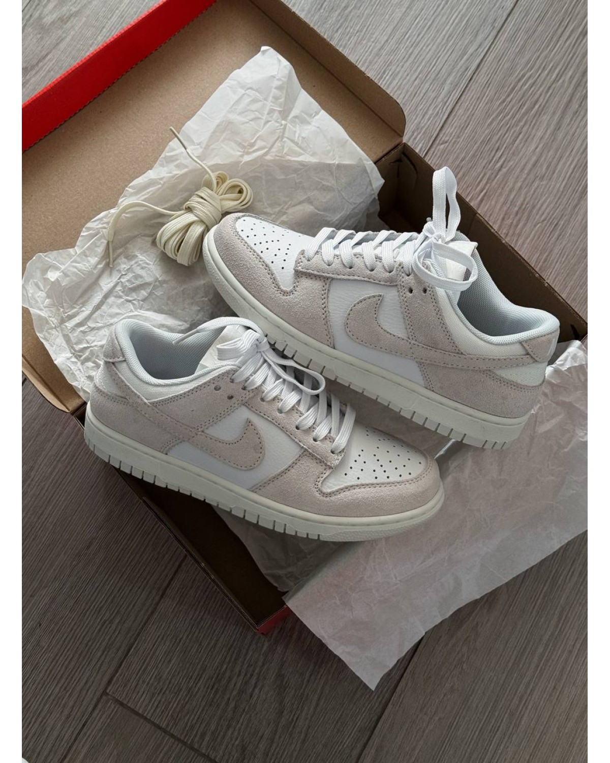 Nike Dunk low Suede Milk