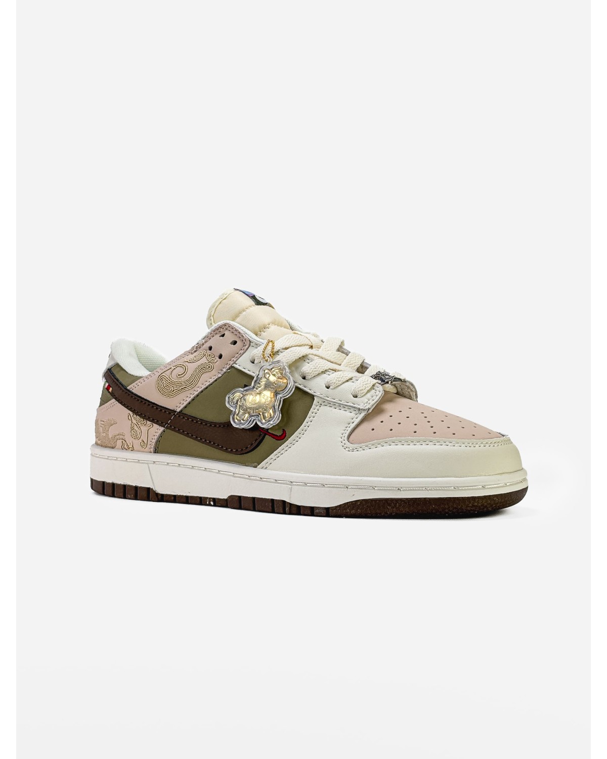 Nike Dunk Low SE "Year of the Horse" Nike Dunk Low SE "Year of the Horse"