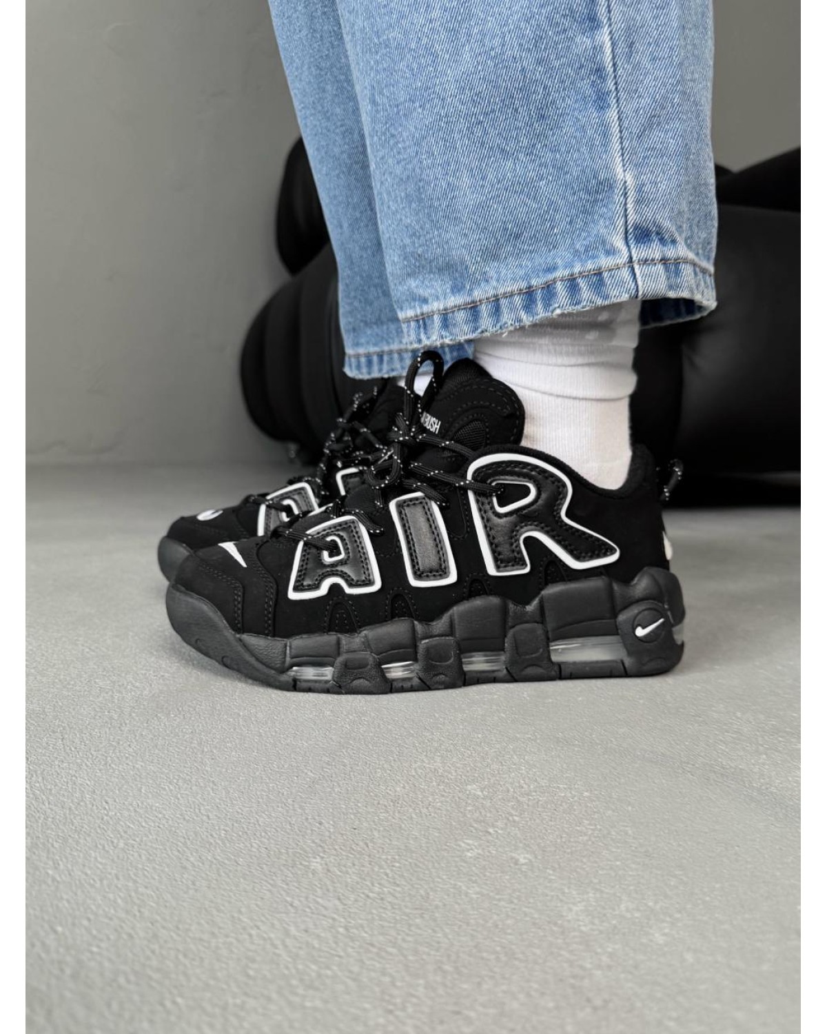 Nike Air More Uptempo 96 Black/White