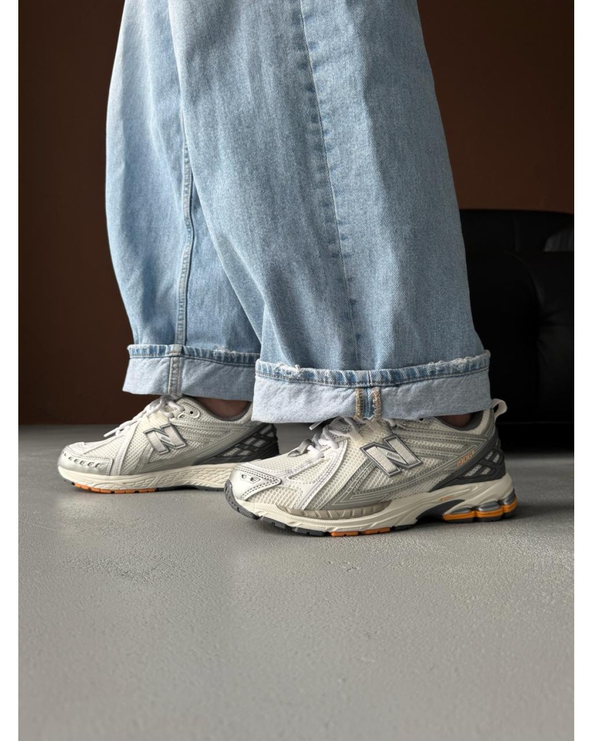 New Balance 1906R Silver/Beige/Orange