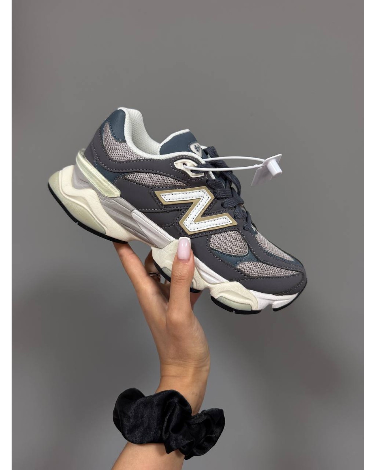 New Balance 9060 Neptune Grey / Shadow Blue
