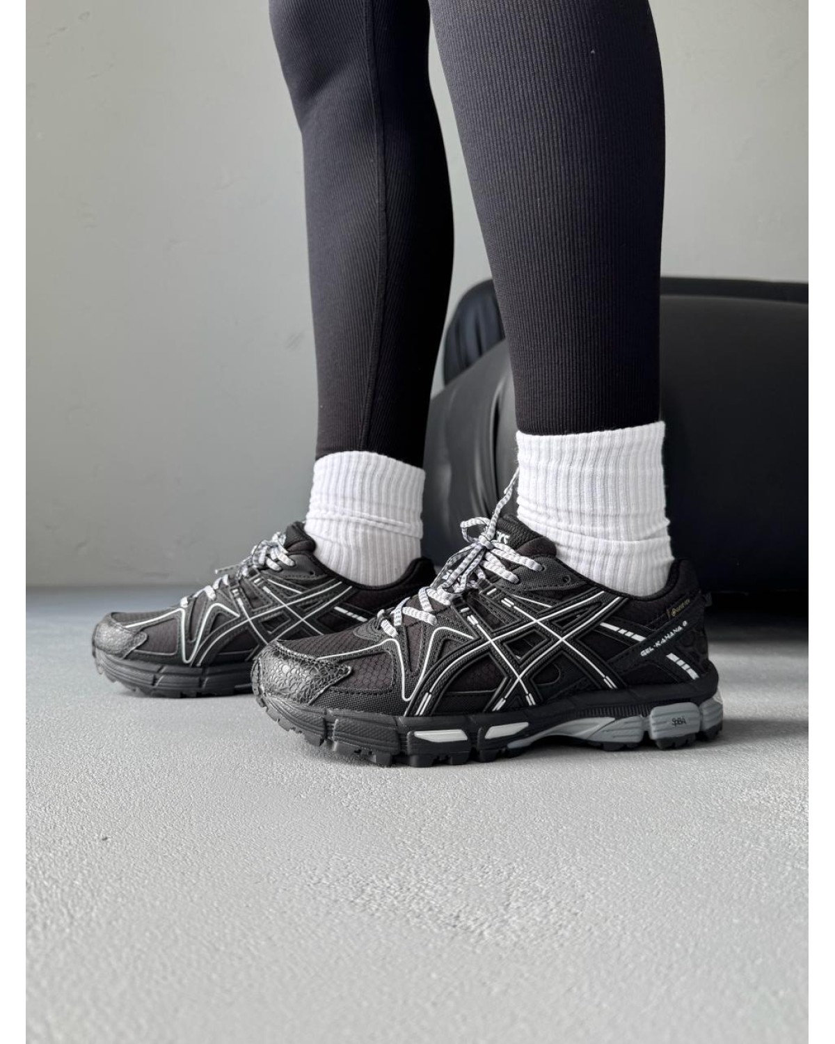 Asics Gel-Kahana 8 Black Gore-Tex