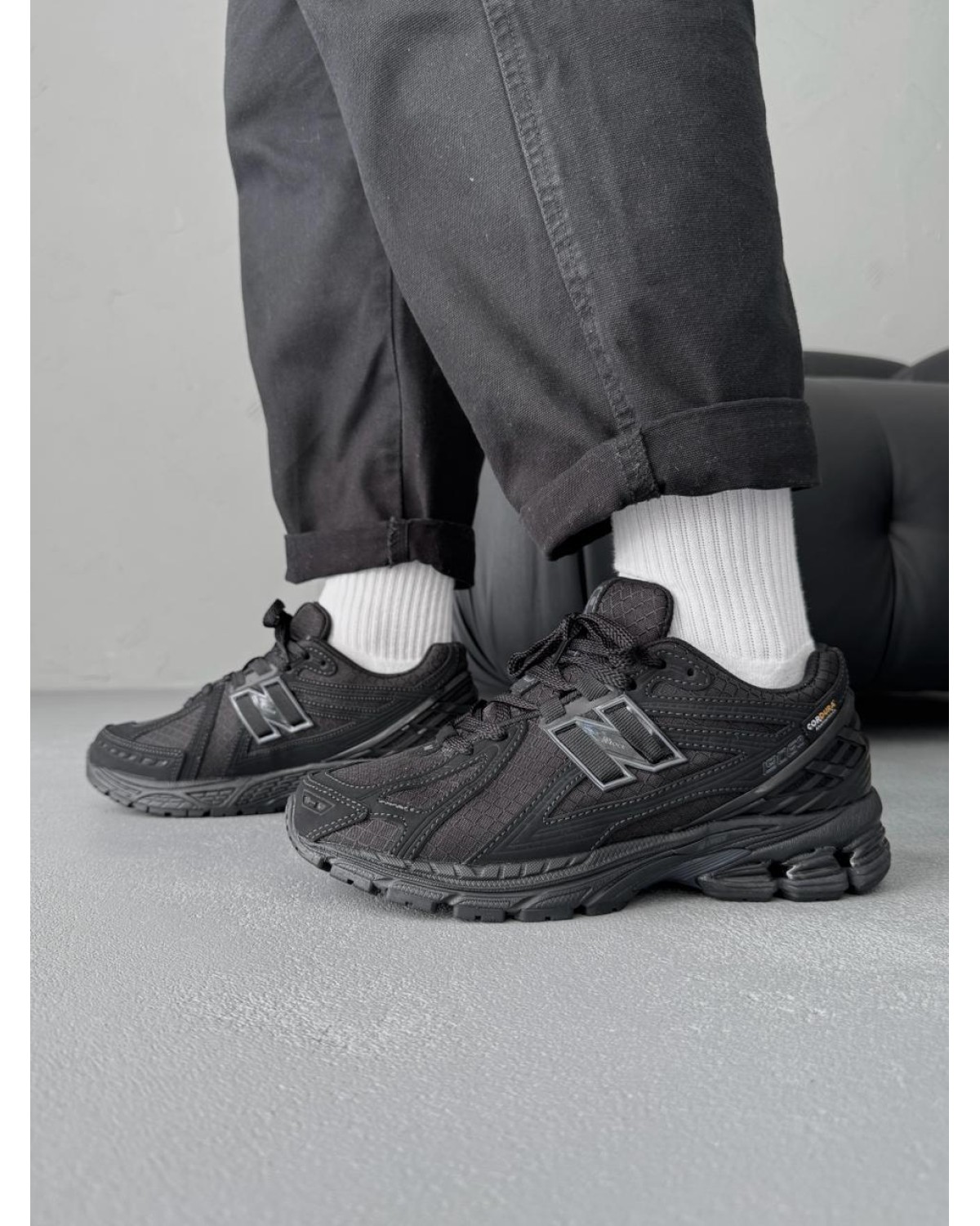 New Balance 1906R Full Black Textile Cordura