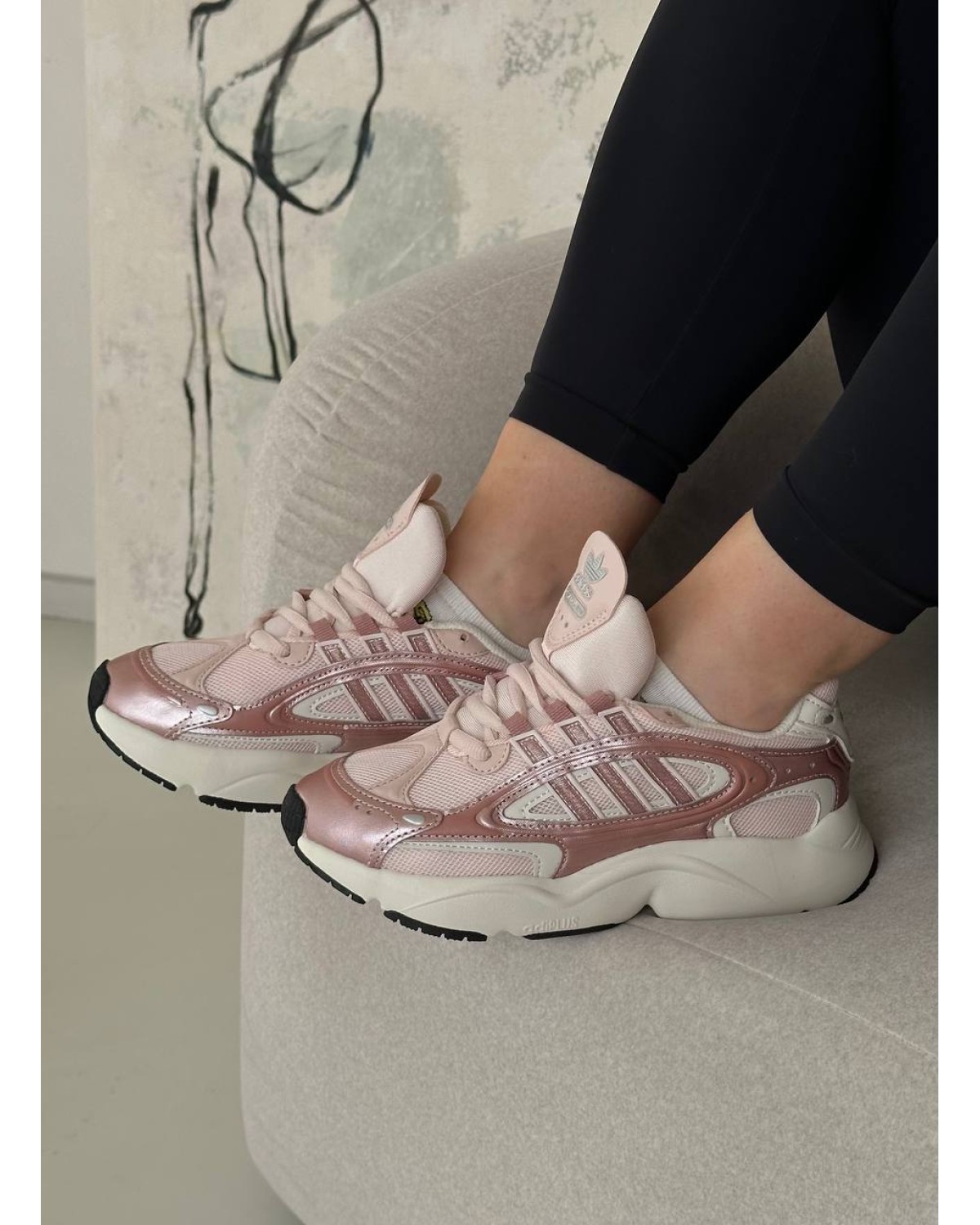 Adidas Ozmillen Pink White