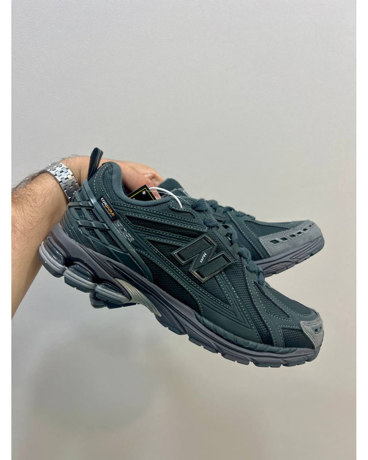 New Balance 1906R Gore-Tex
