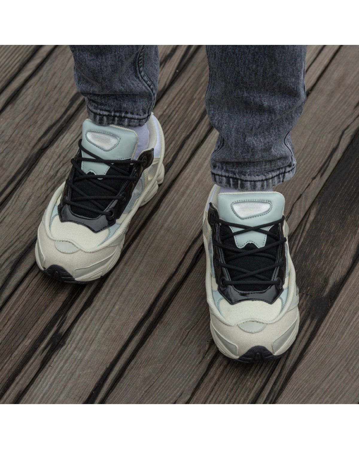 Adidas x Raf Simons Ozweego White Beige Adidas x Raf Simons Ozweego White Beige