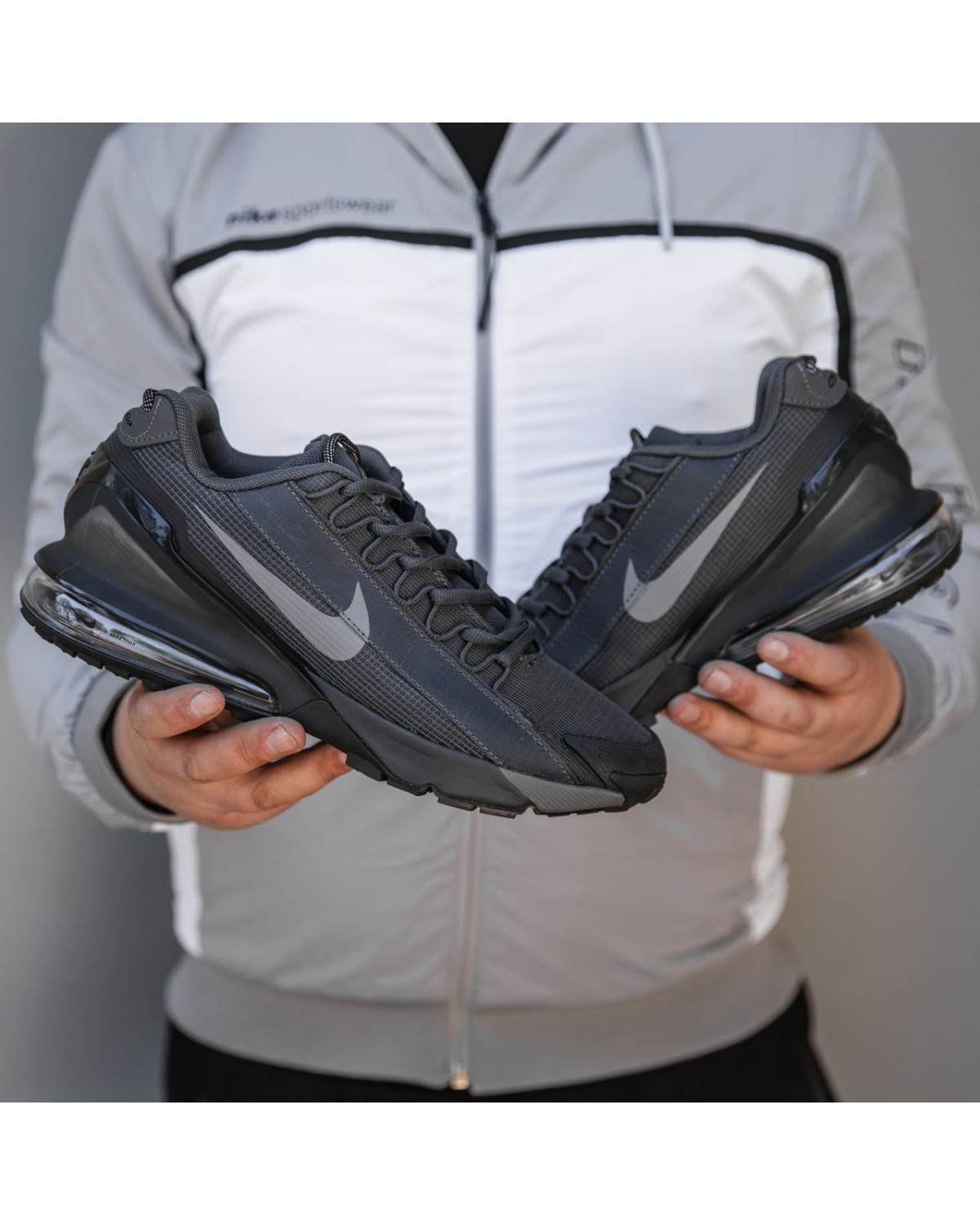 Nike Air Max 270 Pulse Roam Grey
