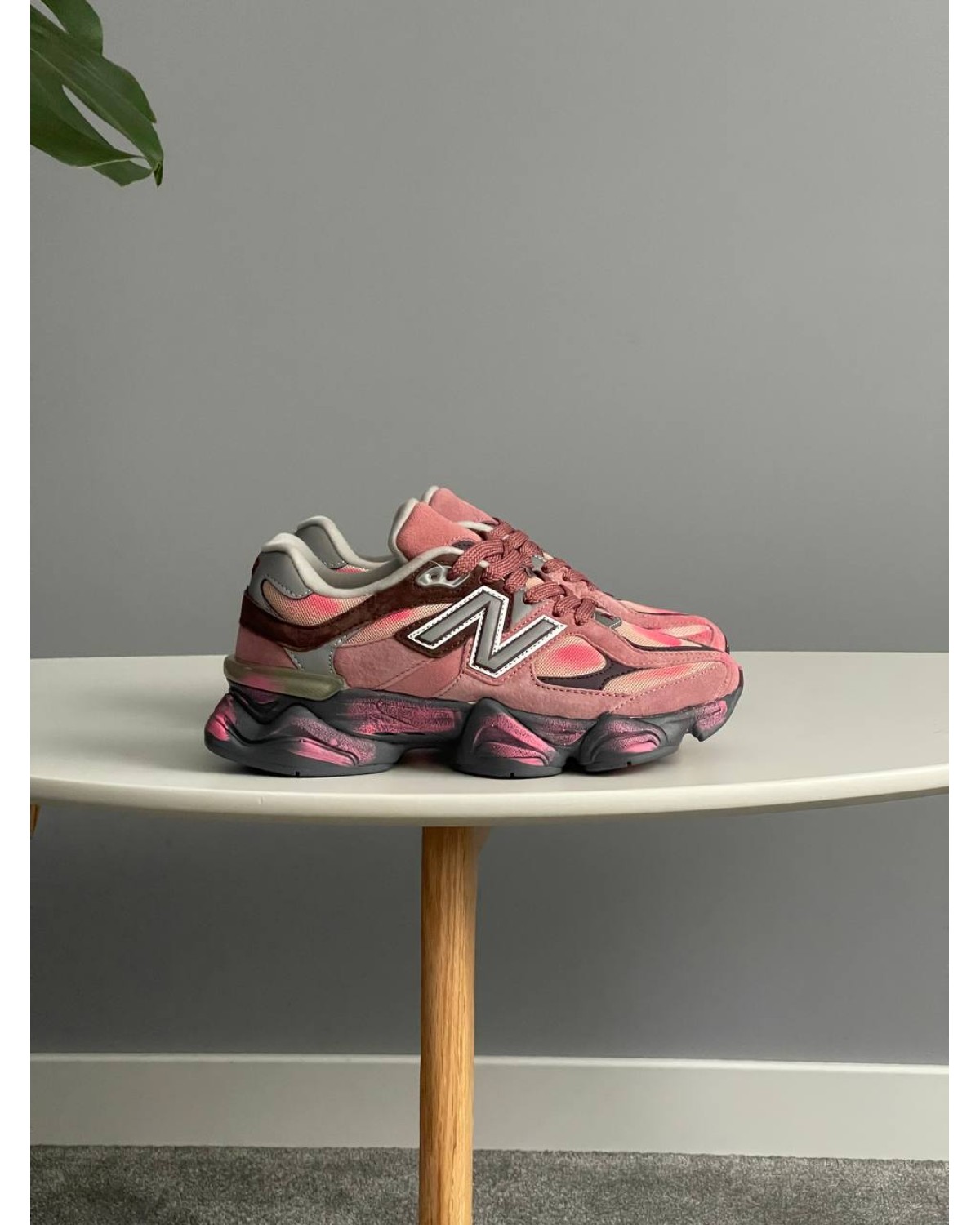 New Balance 9060 Custom Pink