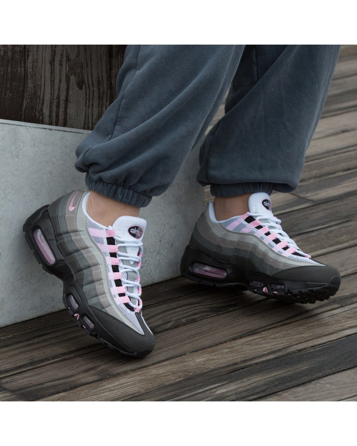 Nike Air Max 95 Grey Pink Foam