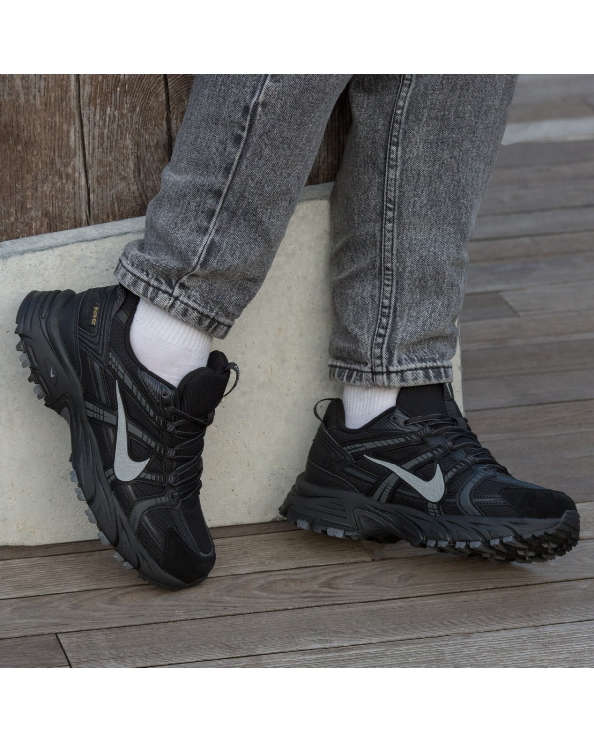 Nike V2K Runner Gore-Tex Black Nike V2K Runner Gore-Tex Black