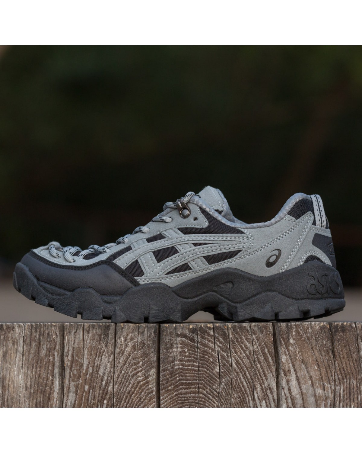 Asics Gel-Pickax Silver