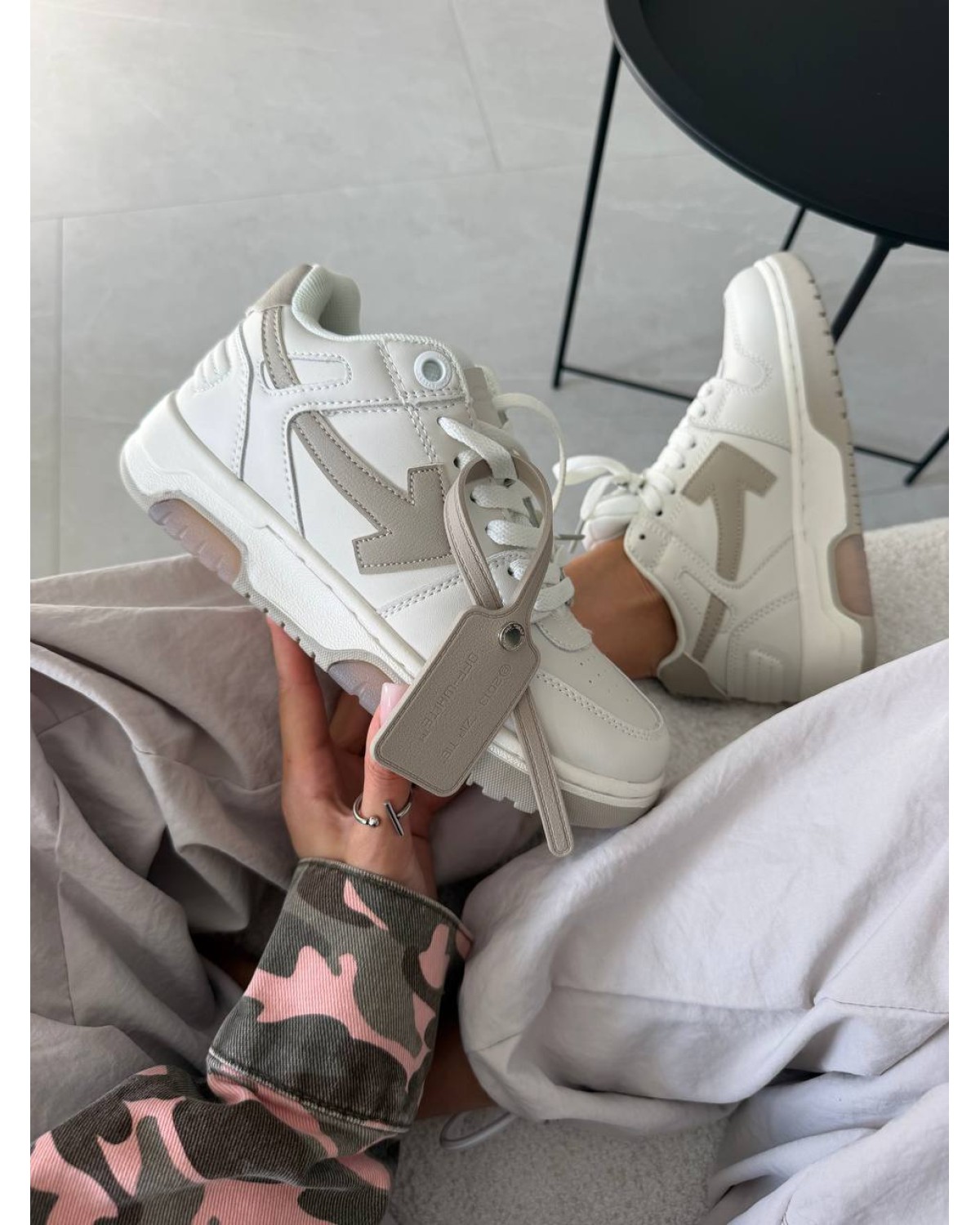 Off-White Out of Office