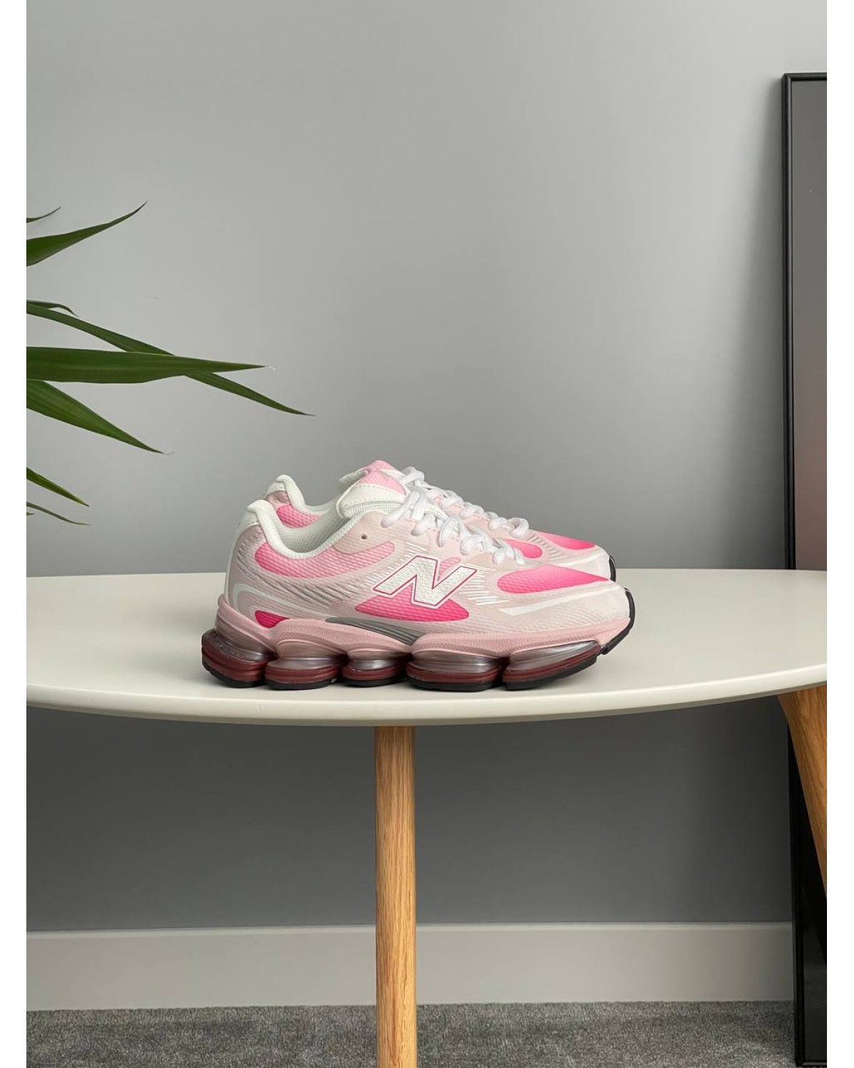 New Balance 2000 White Grey Pink