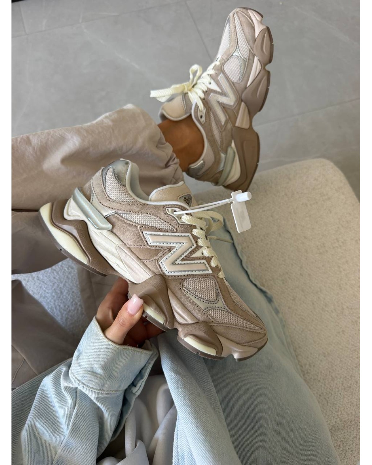 New Balance 9060 Beige/Silver