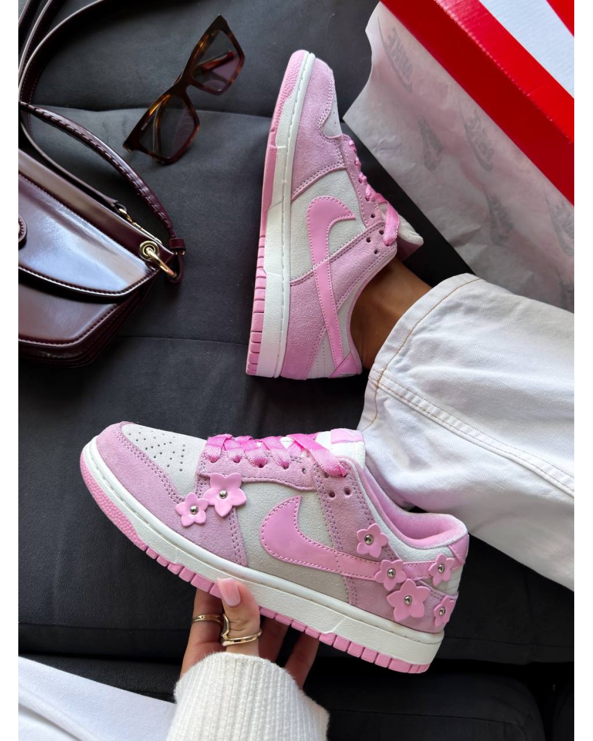 Nike Dunk Low SE “Florette” Pink Flowers Nike Dunk Low SE “Florette” Pink Flowers