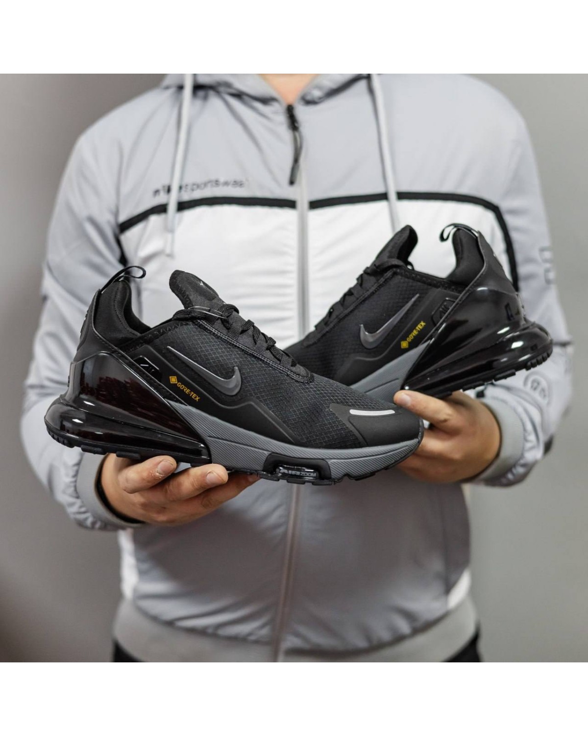 Nike Air Max 270 Gore-Tex