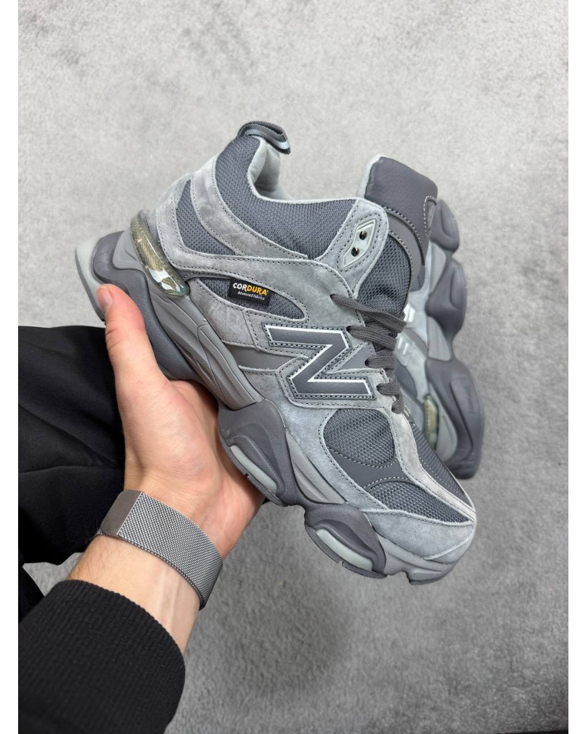 New Balance 9060 Grey