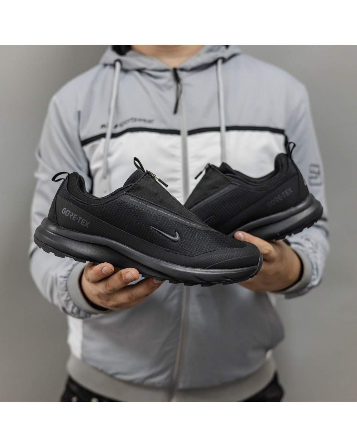Nike ACG Mountain Fly Gore-Tex Nike ACG Mountain Fly Gore-Tex