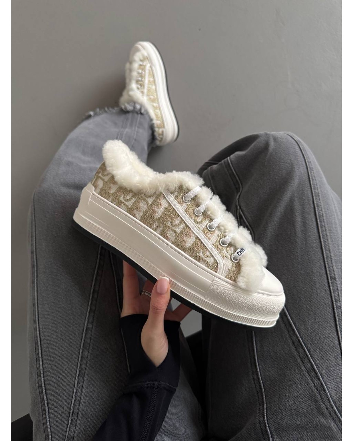 Christian Dior Wal’n Dior Fur White / Gold