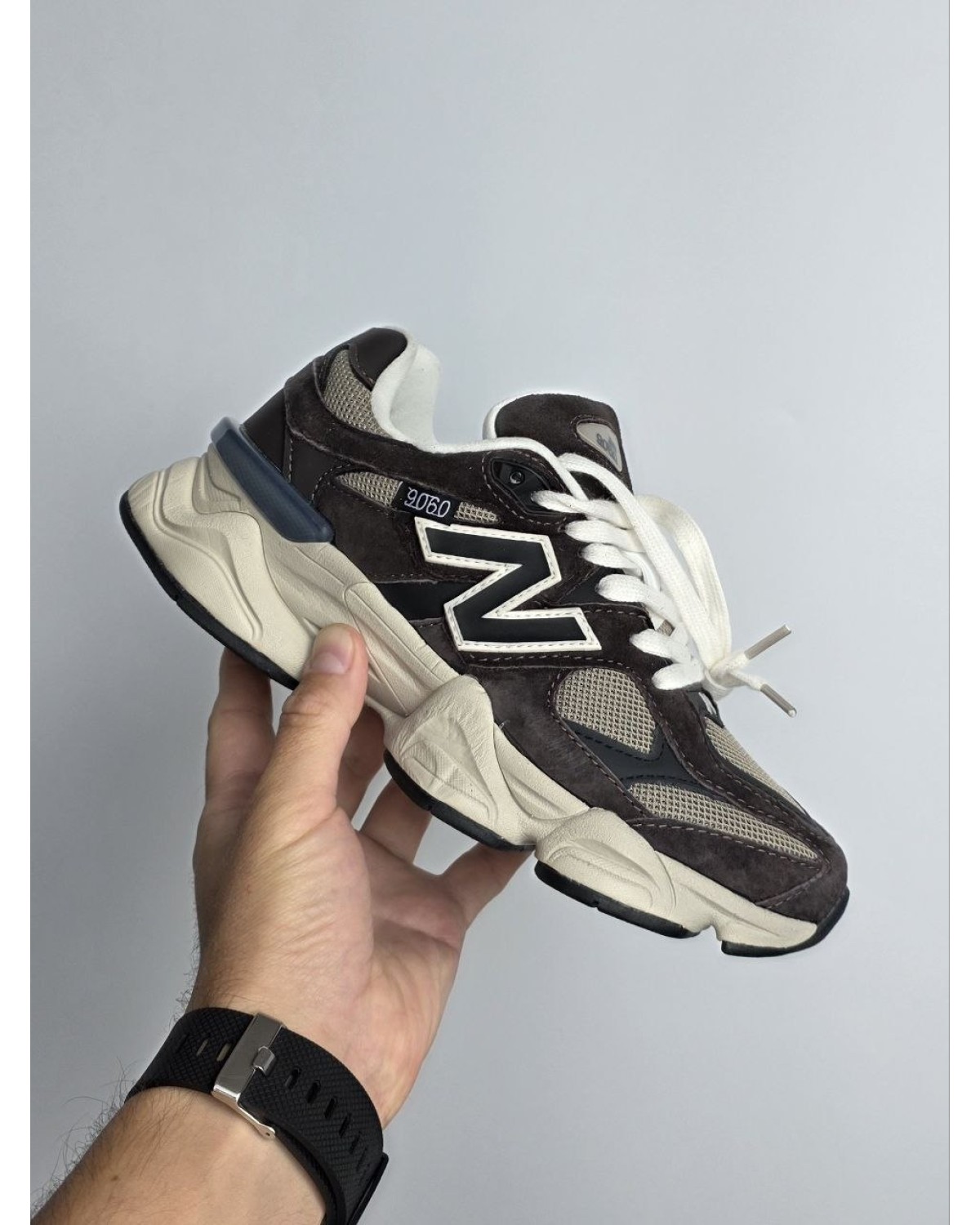 New Balance 9060 Brown / Beige