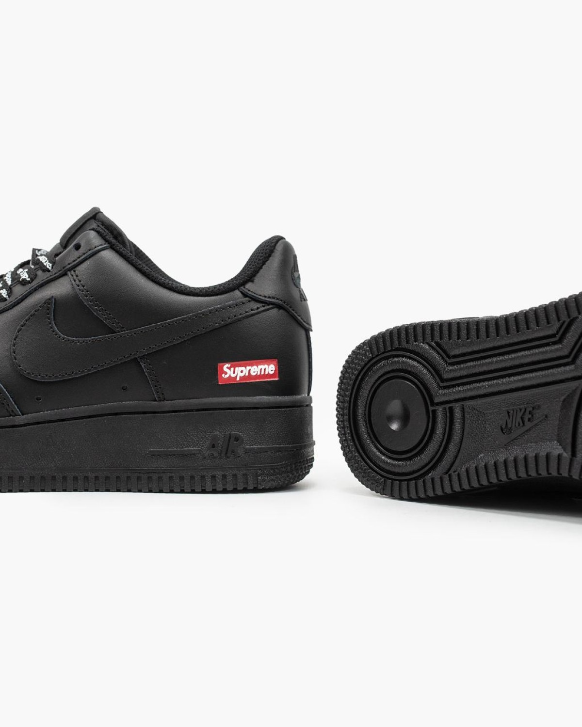 Nike Air Force 1 07 Supreme Black