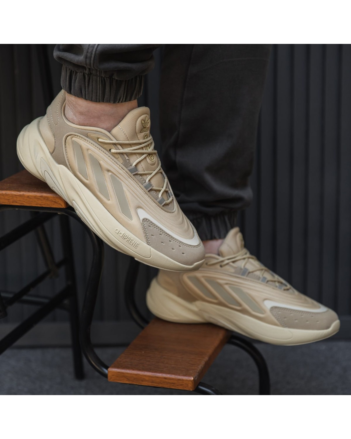 Adidas Ozelia Beige