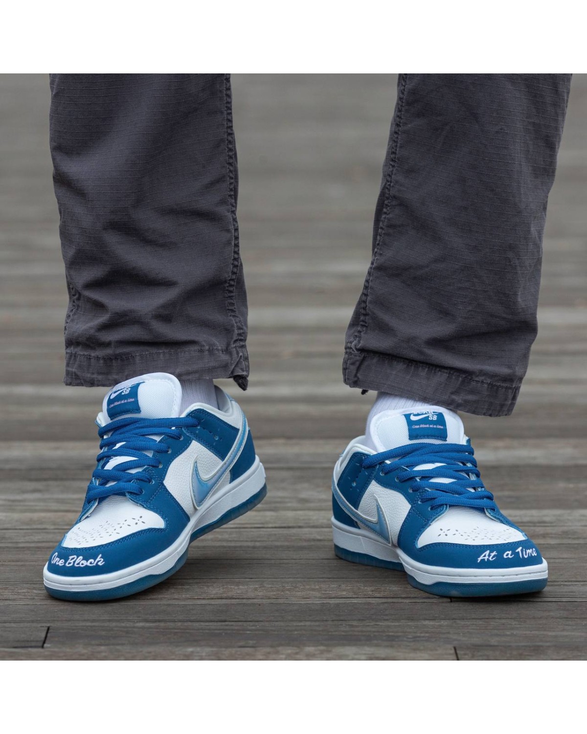 Nike SB Dunk The Born X Raised