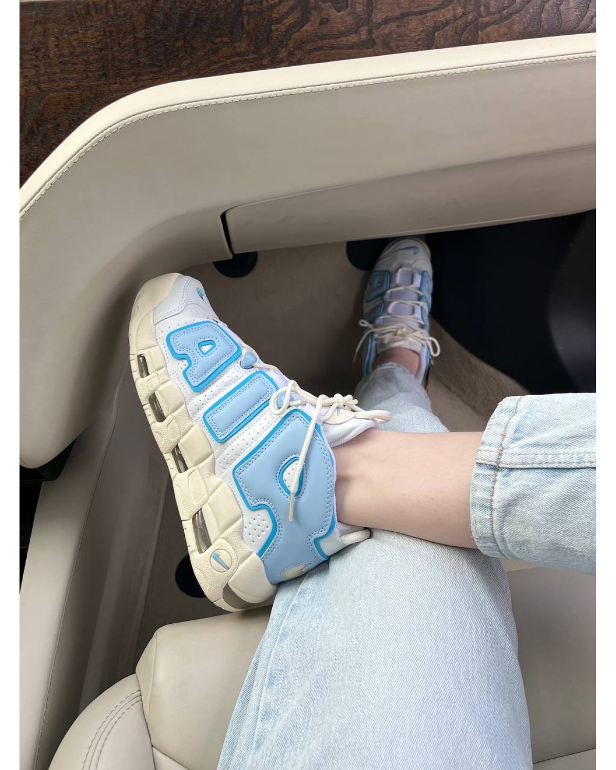 Nike Air More Uptempo White Blue