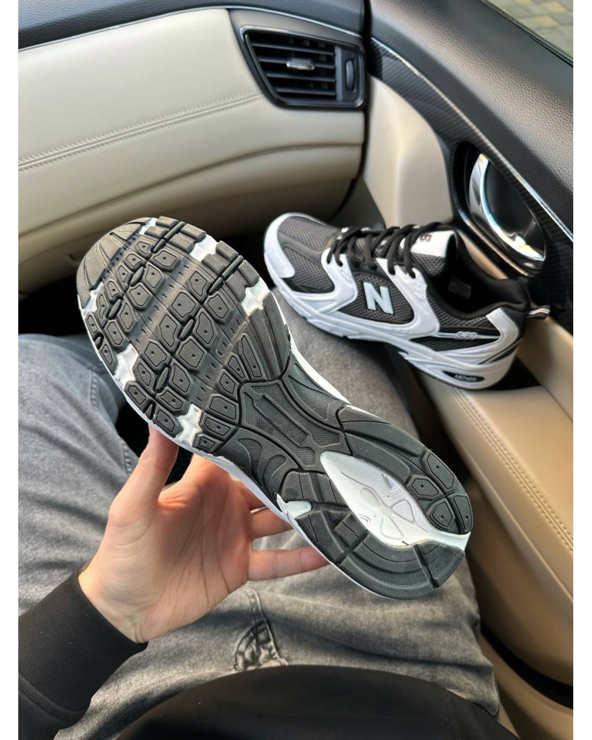 New Balance 530 Black White 2