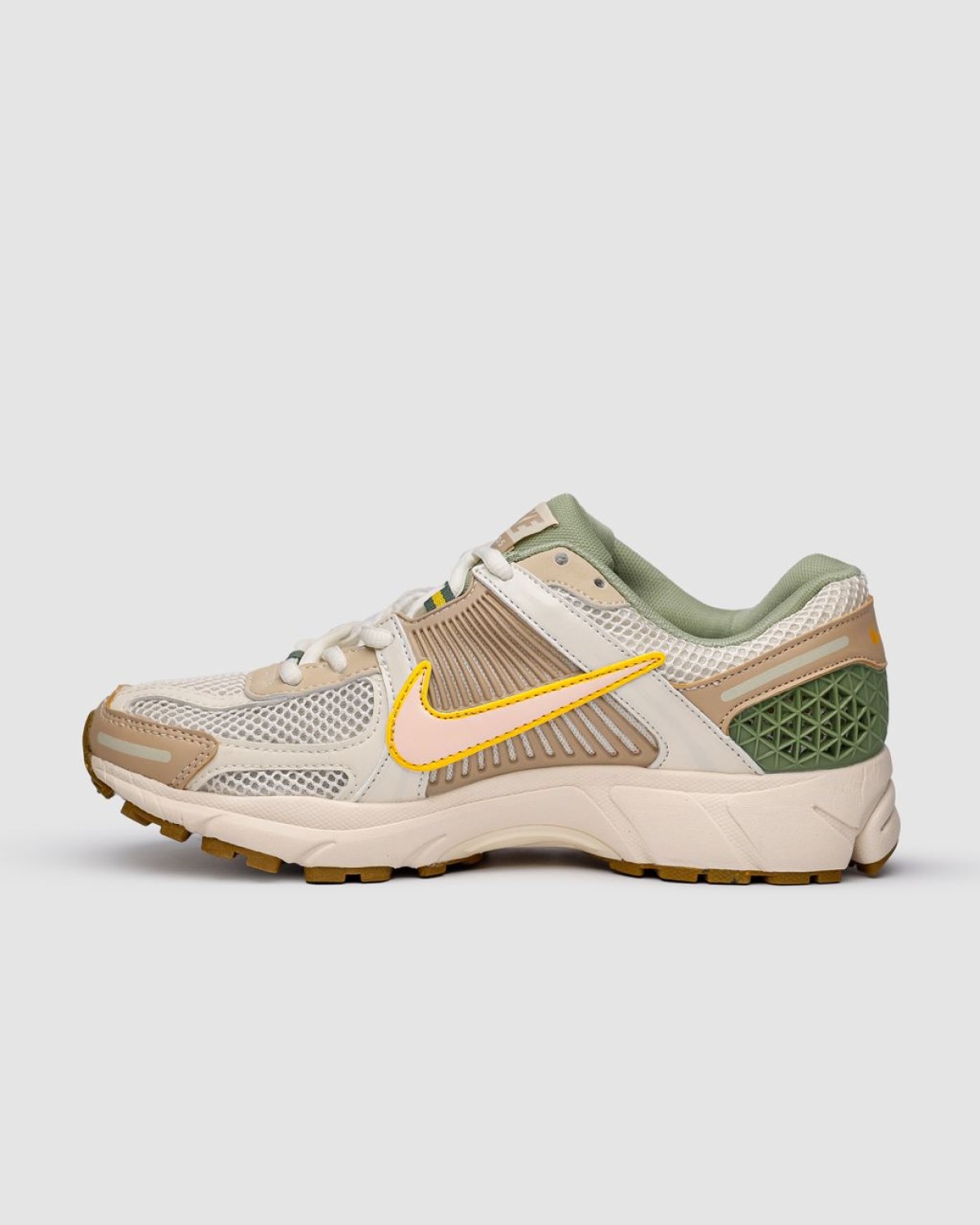 Nike Zoom Vomero 5 Sail Laser Orange