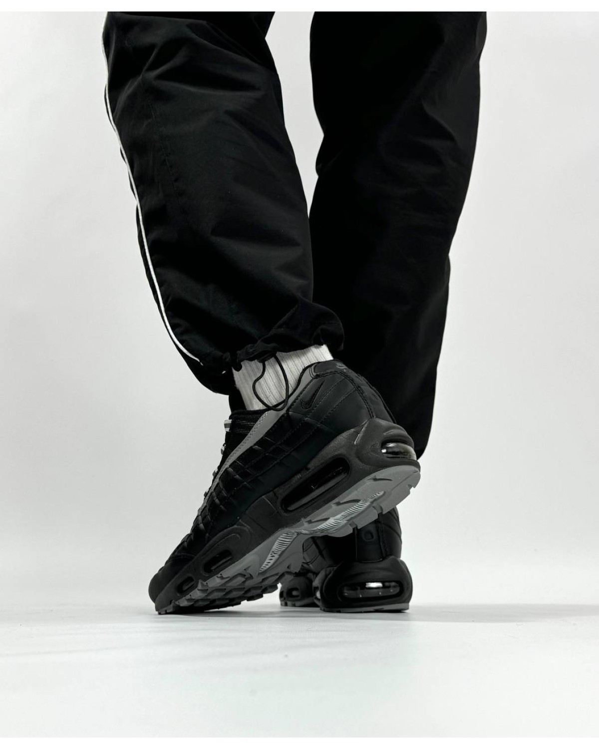 Nike Air Max 95 Essential Black Smoke Grey