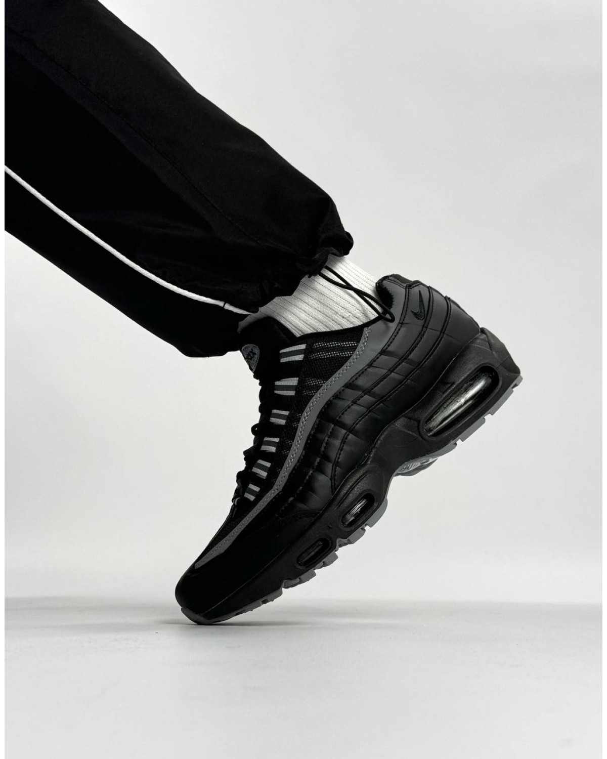 Nike Air Max 95 Essential Black Smoke Grey