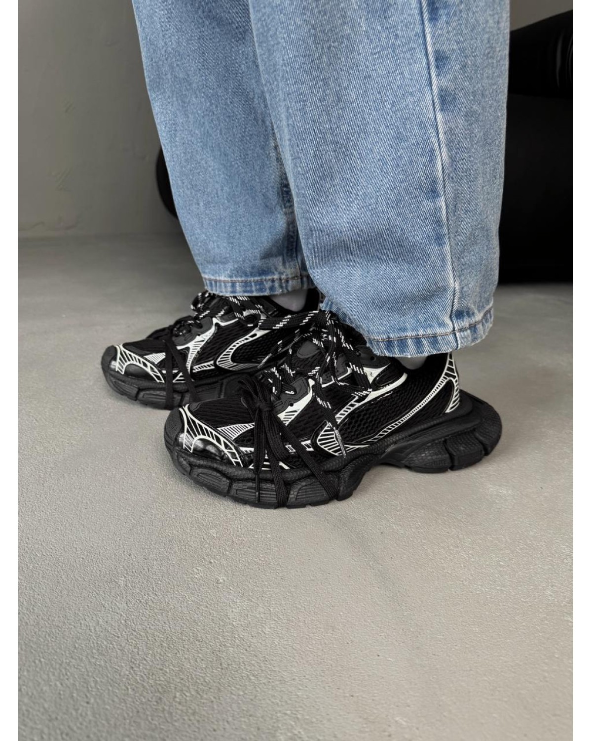 Balenciaga 3XL Black/White Balenciaga 3XL Black/White