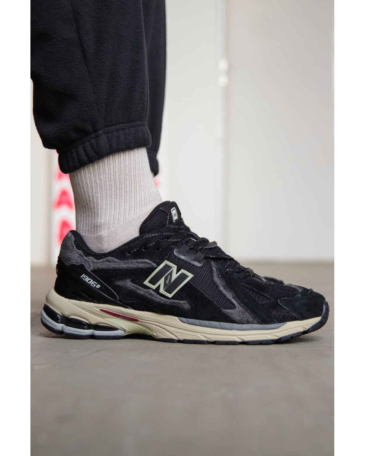 New Balance 1906D Protection Pack Black