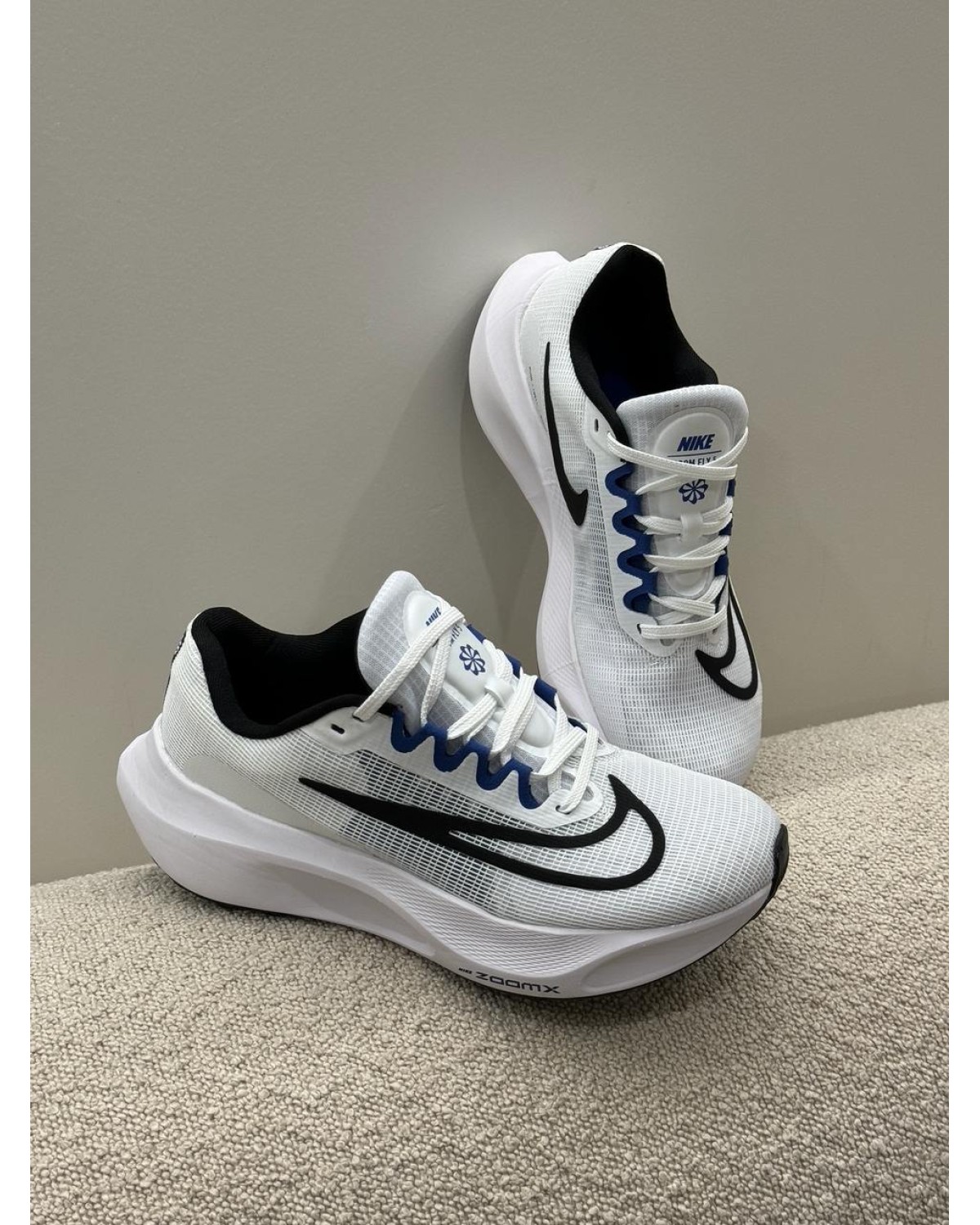 Nike Air Zoom Fly 5 Ultra-Lightweight